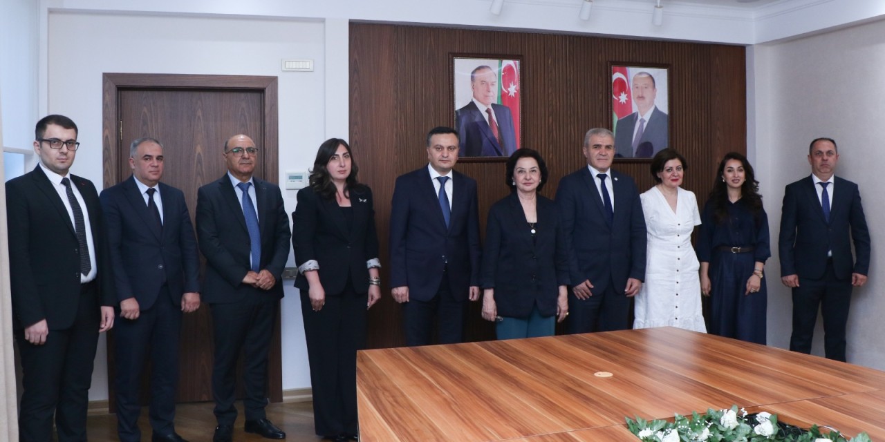 AzMİU ilə Məhkəmə Ekspertizası Mərkəzi arasında memorandum imzalanıb - FOTOLAR